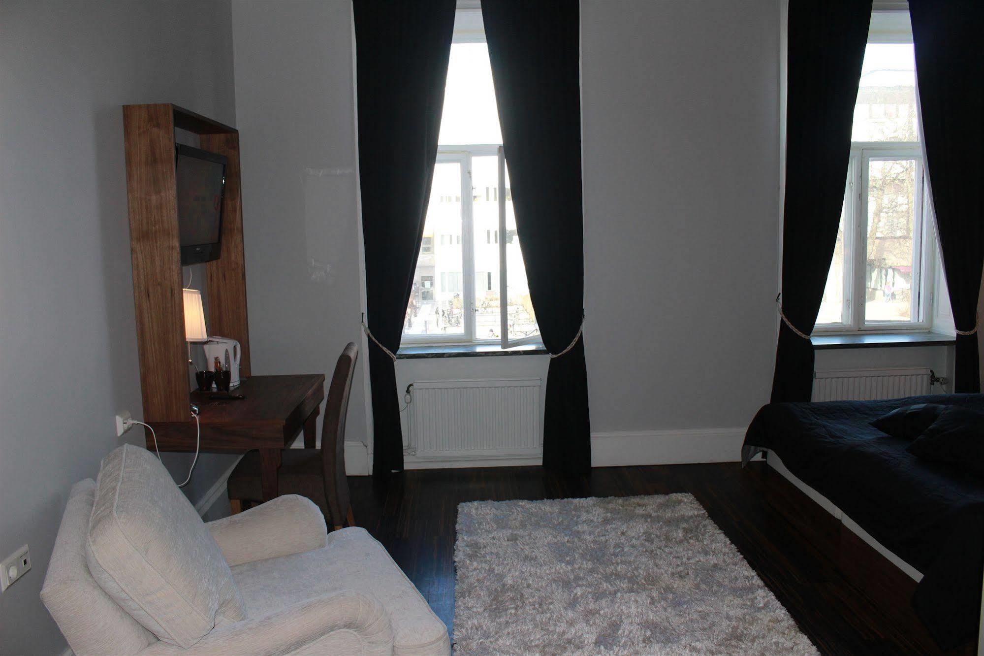 Hotell Hjalmar Örebro Extérieur photo
