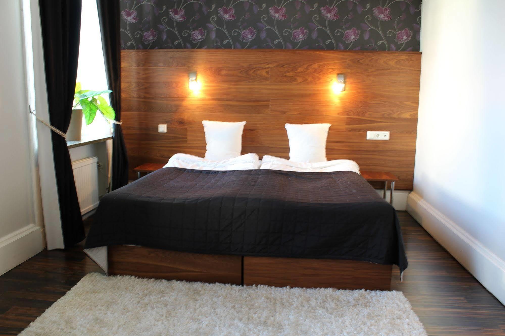 Hotell Hjalmar Örebro Extérieur photo